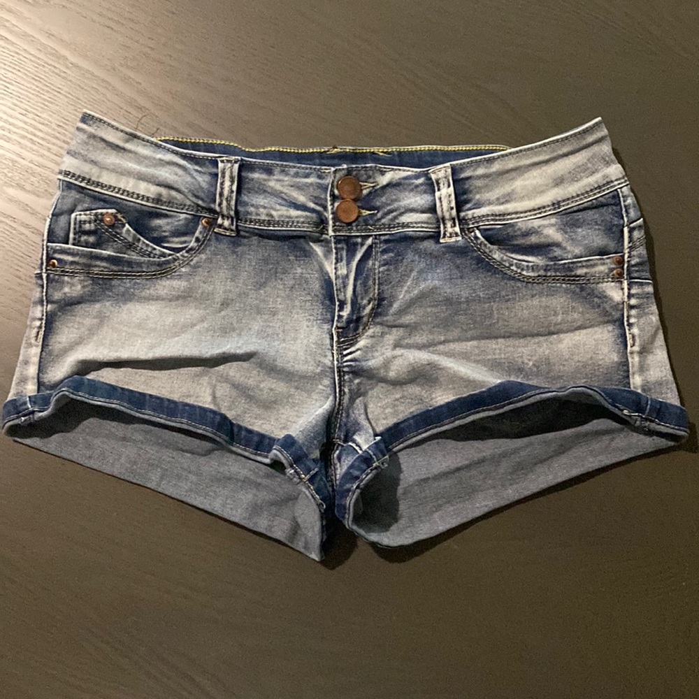 Wannabettabutt? YMI shorts